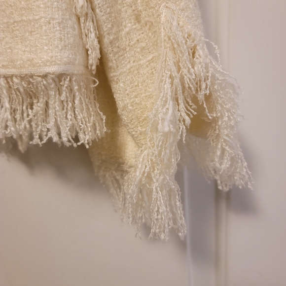 Cabi fringe jacket - Picture 7 of 9